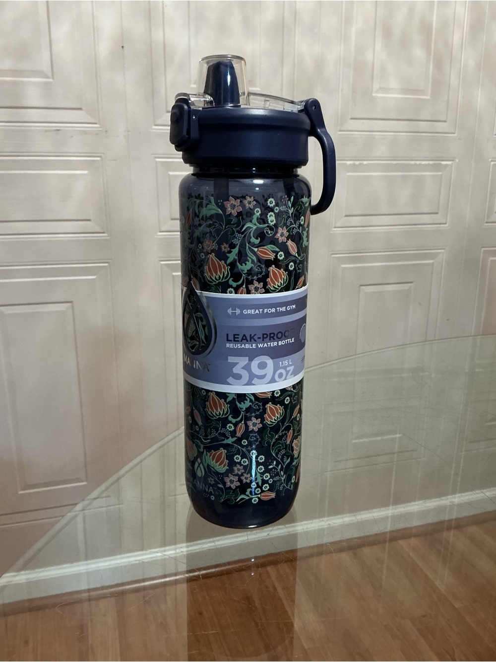 NEW Manna Push 39 OZ  Plastic Bottle with Handle  And With Beaded